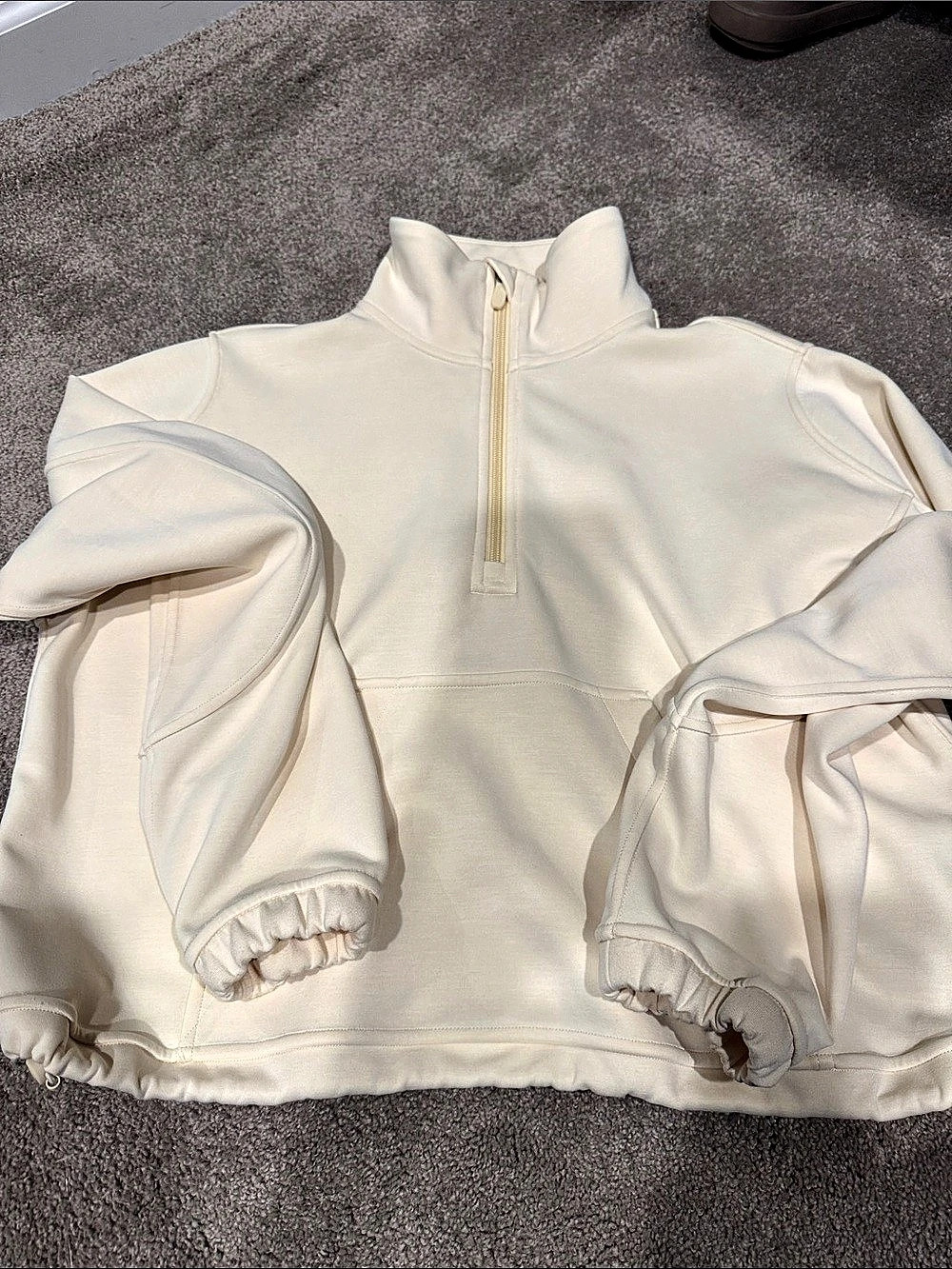 lululemon Half-Zip Pullover in White Size 6